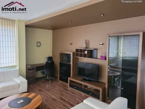 Дава се под наем Тристаен апартамент в София, Студентски град - 129 кв.м за 550 € - Снимка #1