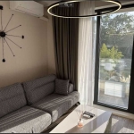 Дава се под наем Двустаен апартамент в к.к. Св.Св. Константин и Елена - 61 кв.м за 950 € - Снимка #1