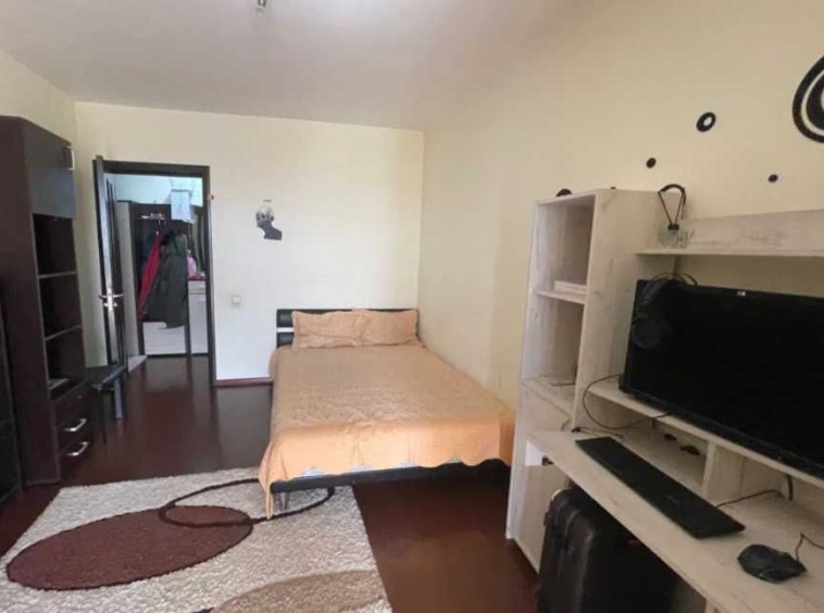 Дава се под наем  в Пловдив, Кючук Париж - 45 кв.м за 45.9 € - Снимка #1