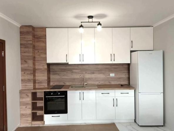 Дава се под наем Двустаен апартамент в Пловдив, Христо Смирненски - 75 кв.м за 390 € - Снимка #1