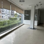 Дава се под наем Магазин в Варна, Гранд Мол Варна - 210 кв.м за 3780 € - Снимка #1