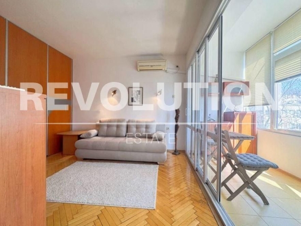 Дава се под наем Тристаен апартамент в Варна, Чаталджа - 100 кв.м за 797.64 € - Снимка #1