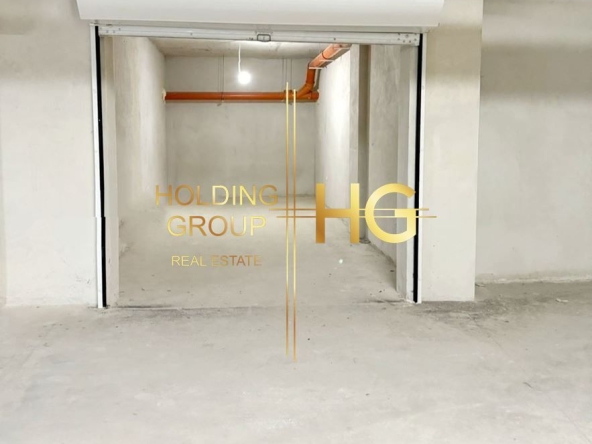 Гараж / Паркомясто в Варна, Колхозен пазар - 36 кв.м за 1084 €/кв.м - Снимка #1