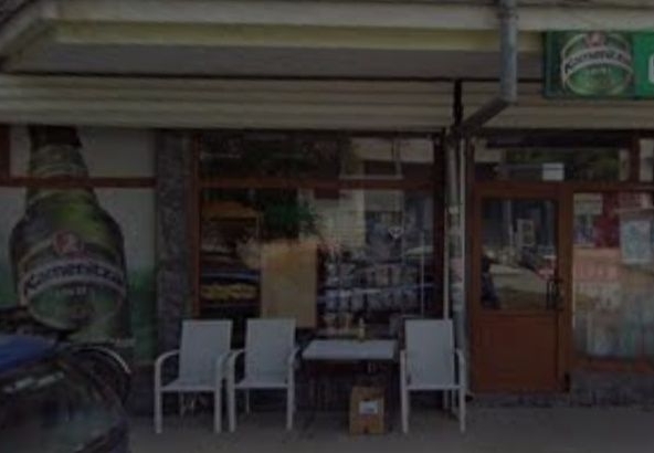 Дава се под наем Магазин в Ямбол, Генерал Заимов - 54 кв.м за 398.82 € - Снимка #1