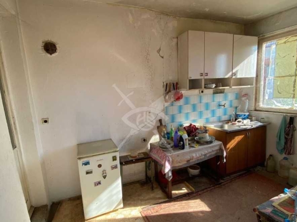 Къща в Карнобат - 160 кв.м за 137 €/кв.м - Снимка #1