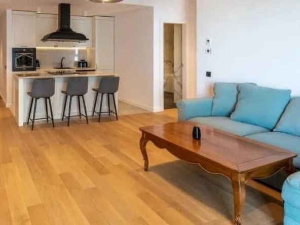 Дава се под наем Тристаен апартамент в Пловдив, Каменица 2 - 90 кв.м за 306 € - Снимка #1