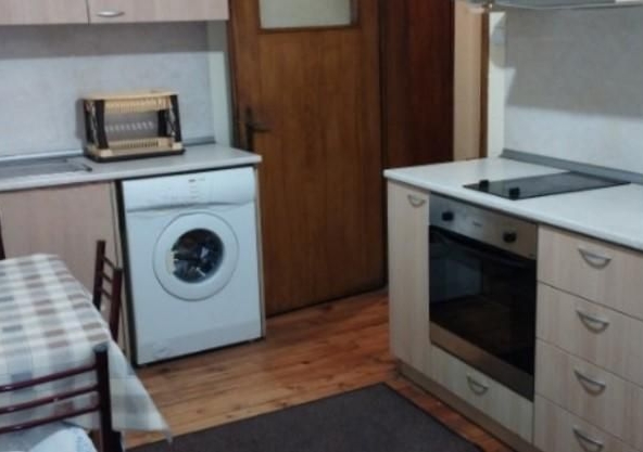Дава се под наем Тристаен апартамент в София, Стрелбище - 75 кв.м за 450 € - Снимка #1