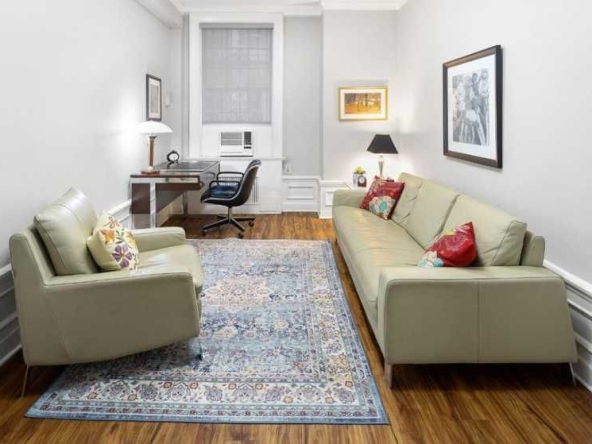 Дава се под наем Едностаен апартамент в Пловдив, Гагарин - 39 кв.м за 188.7 € - Снимка #1