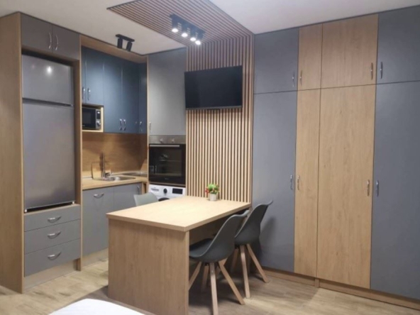 Дава се под наем Едностаен апартамент в София, Люлин 10 - 30 кв.м за 561 € - Снимка #1