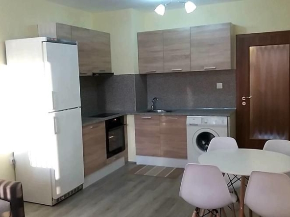 Дава се под наем Двустаен апартамент в Пловдив, Каменица 2 - 68 кв.м за 325 € - Снимка #1