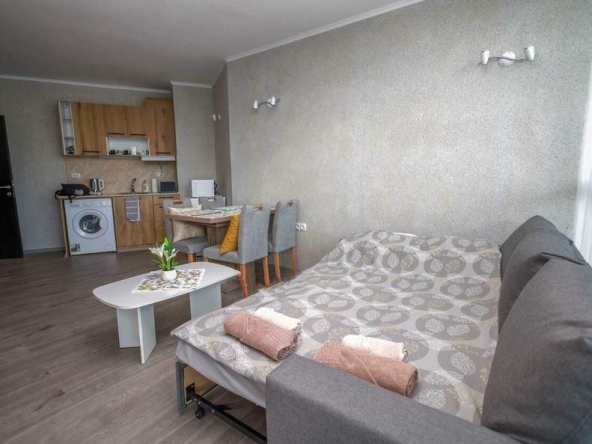 Дава се под наем Двустаен апартамент в Бургас, Сарафово - 65 кв.м за 433.5 € - Снимка #1