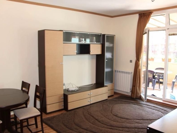 Дава се под наем Двустаен апартамент в София, Дружба 2 - 73 кв.м за 590 € - Снимка #1