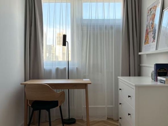 Дава се под наем Тристаен апартамент в София, Стрелбище - 89 кв.м за 648.21 € - Снимка #1