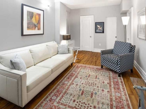 Дава се под наем Едностаен апартамент в Пловдив, Мараша - 15 кв.м за 198.9 € - Снимка #1