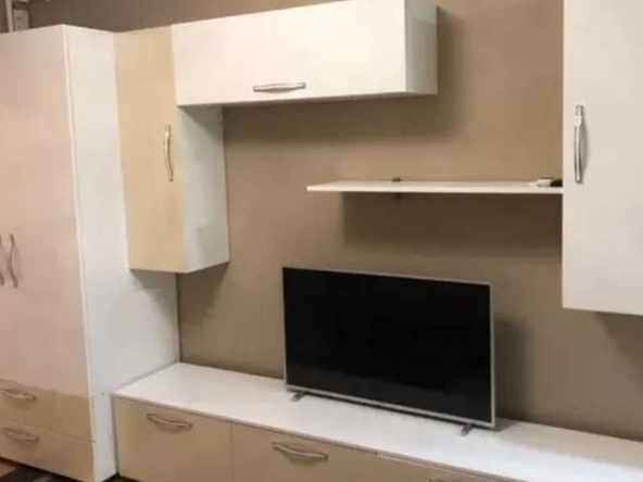 Дава се под наем Тристаен апартамент в Пловдив, Център - 79 кв.м за 214.2 € - Снимка #1