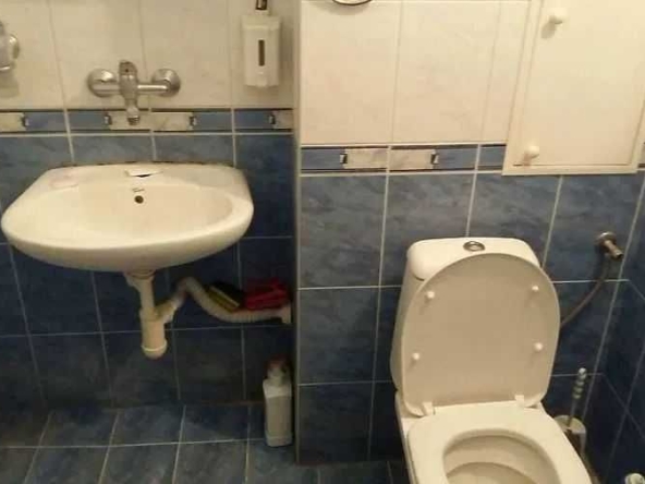 Дава се под наем Едностаен апартамент в Бургас, Изгрев - 46 кв.м за 280 € - Снимка #1