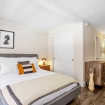 Дава се под наем Двустаен апартамент в Пловдив, Център - 48 кв.м за 142.8 € - Снимка #1