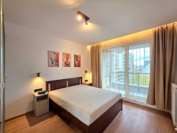 Дава се под наем Двустаен апартамент в София, Витоша - 62 кв.м за 598.23 € - Снимка #1