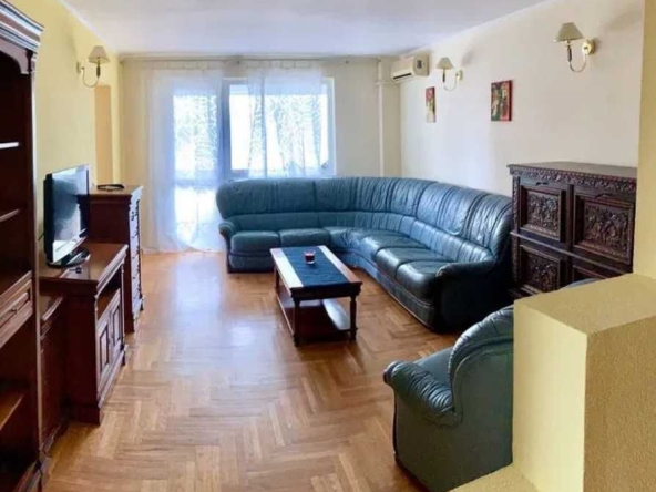 Дава се под наем Четиристаен апартамент в Пловдив, Захарна фабрика - 120 кв.м за 357 € - Снимка #1