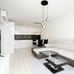 Дава се под наем Многостаен апартамент в Пловдив, Христо Смирненски - 92 кв.м за 459 € - Снимка #1