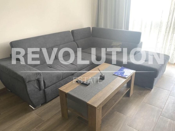 Дава се под наем Двустаен апартамент в Варна, Бриз - 60 кв.м за 700 € - Снимка #1