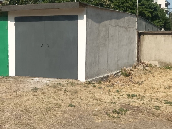 Гараж / Паркомясто в Видин, Бонония - 19 кв.м за 591 €/кв.м - Снимка #1