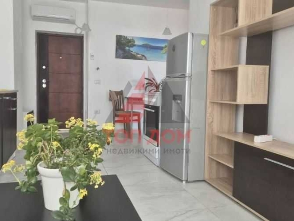 Дава се под наем Двустаен апартамент в Варна, Бриз - 55 кв.м за 433.5 € - Снимка #1