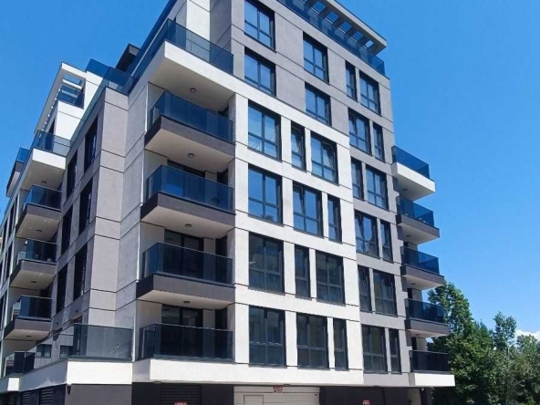 Двустаен апартамент в София, Център - 70 кв.м за 1929 €/кв.м - Снимка #1