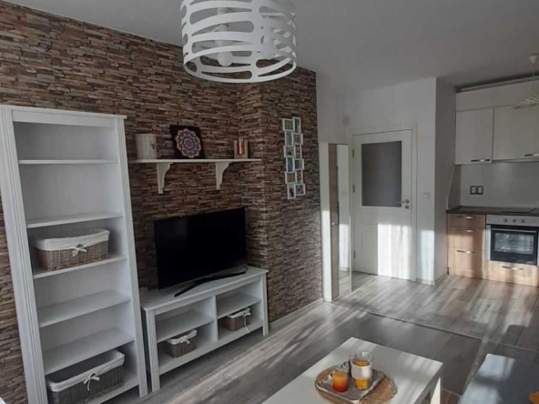 Дава се под наем Двустаен апартамент в Варна, Гранд Мол Варна - 68 кв.м за 657.9 € - Снимка #1