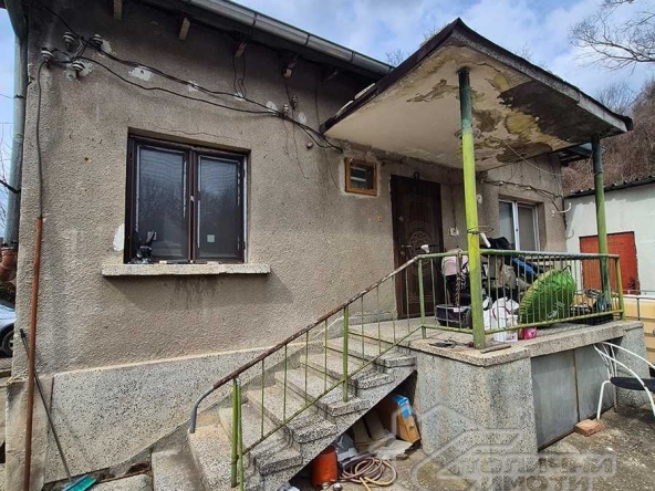 Къща в с. Долни Пасарел, Област София-град - 45 кв.м за 1564 €/кв.м - Снимка #1