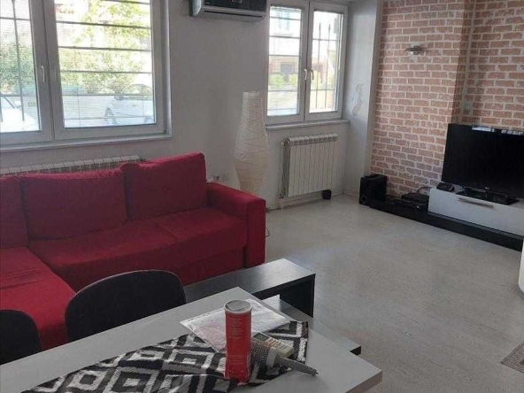 Дава се под наем Двустаен апартамент в София, Медицинска академия - 63 кв.м за 357 € - Снимка #1