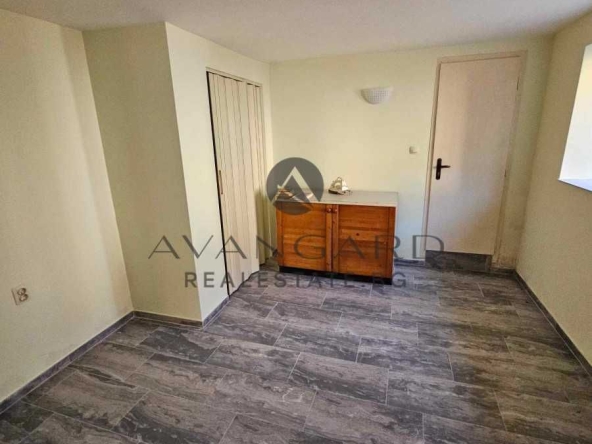 Къща в с. Марково, Област Пловдив - 150 кв.м за 1088 €/кв.м - Снимка #1