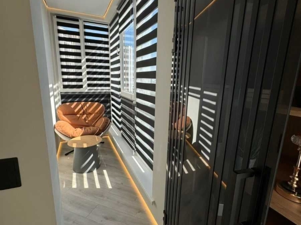 Дава се под наем Двустаен апартамент в София, Дружба 1 - 68 кв.м за 700 € - Снимка #1