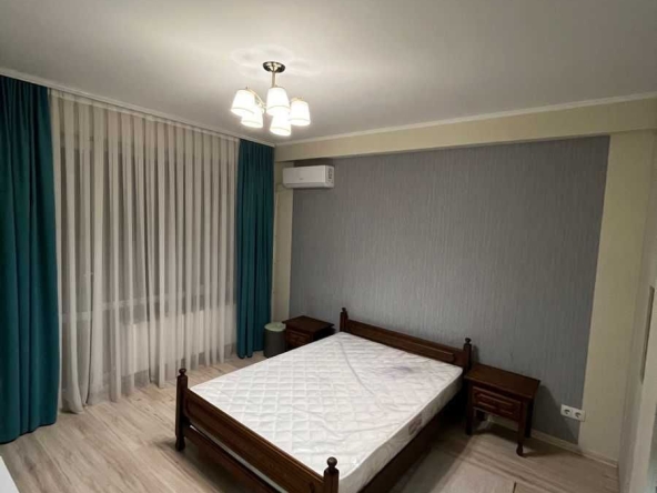 Дава се под наем Едностаен апартамент в София, Западен парк - 43 кв.м за 350 € - Снимка #1