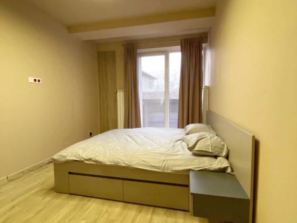 Дава се под наем Двустаен апартамент в София, Красно село - 80 кв.м за 400 € - Снимка #1