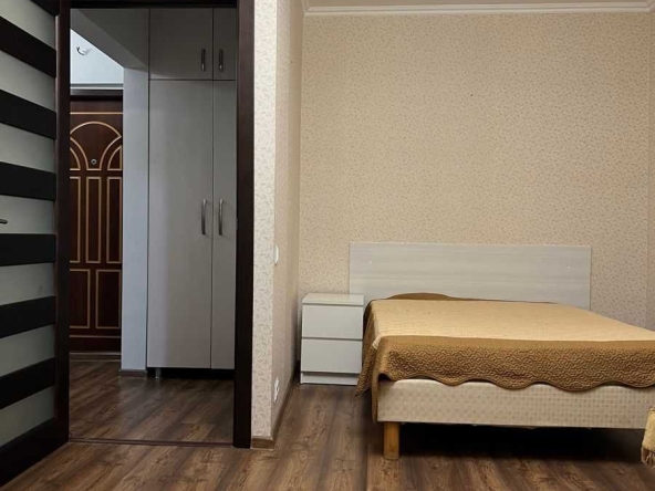 Дава се под наем Двустаен апартамент в София, Борово - 47 кв.м за 375 € - Снимка #1