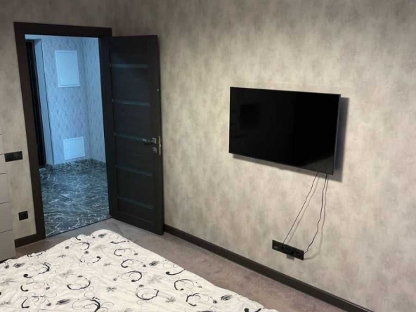 Дава се под наем Двустаен апартамент в София, Западен парк - 50 кв.м за 350 € - Снимка #1