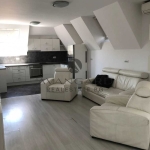 Тристаен апартамент в Пловдив, Кючук Париж - 110 кв.м за 1632 €/кв.м - Снимка #1