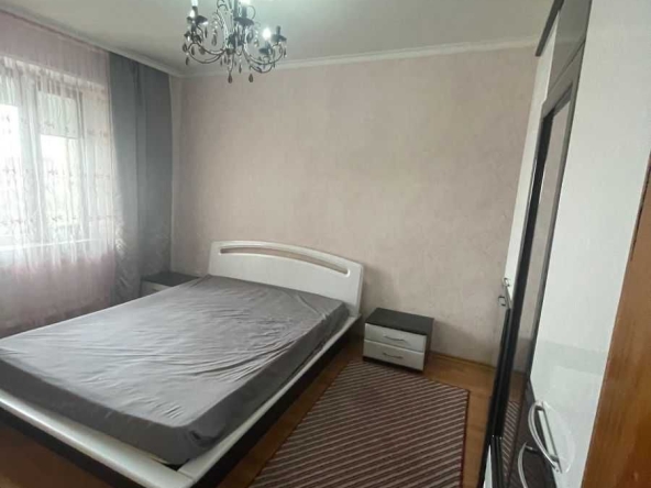 Дава се под наем Двустаен апартамент в София, Дружба 1 - 60 кв.м за 350 € - Снимка #1