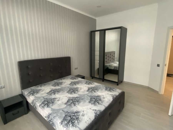 Дава се под наем Едностаен апартамент в София, Люлин 7 - 48 кв.м за 350 € - Снимка #1