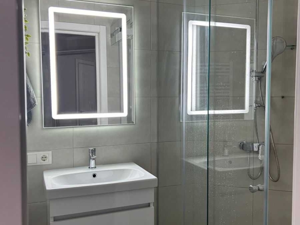 Дава се под наем Двустаен апартамент в София, Сухата река - 54 кв.м за 375 € - Снимка #1