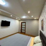 Дава се под наем Двустаен апартамент в София, Левски В - 56 кв.м за 400 € - Снимка #1