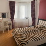 Дава се под наем Двустаен апартамент в София, Център - 70 кв.м за 440 € - Снимка #1