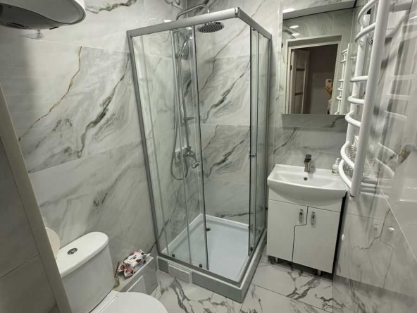 Дава се под наем Едностаен апартамент в София, Обеля 2 - 40 кв.м за 350 € - Снимка #1