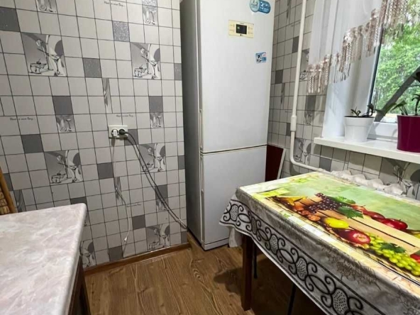 Дава се под наем Едностаен апартамент в София, Надежда 1 - 40 кв.м за 300 € - Снимка #1