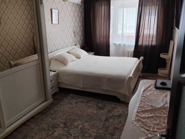 Дава се под наем Двустаен апартамент в София, Дружба 1 - 63 кв.м за 375 € - Снимка #1