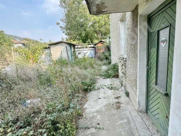 Къща в Дебелец - 130 кв.м за 716 €/кв.м - Снимка #1