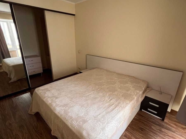 Дава се под наем Двустаен апартамент в София, Хиподрума - 85 кв.м за 423.81 € - Снимка #1