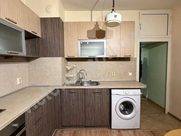 Двустаен апартамент в Велико Търново, Чолаковци - 64 кв.м за 661 €/кв.м - Снимка #1