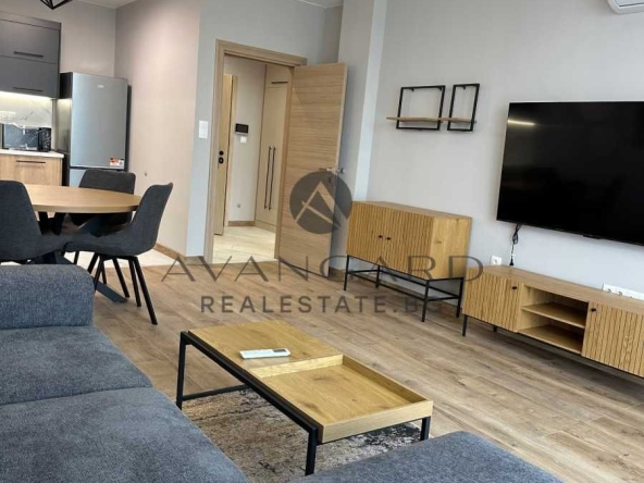 Двустаен апартамент в Пловдив, Център - 84 кв.м за 1518 €/кв.м - Снимка #1
